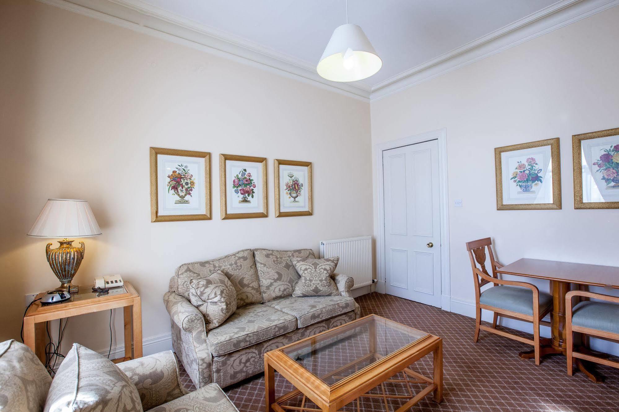Skene House Hotels - Holburn แอเบอร์ดีน ภายนอก รูปภาพ